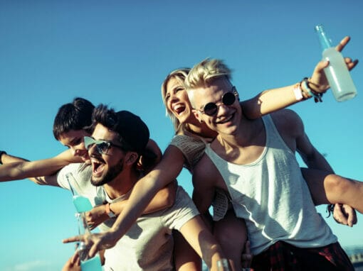 Endlich 18 – Welche Versicherungen Du jetzt brauchst!